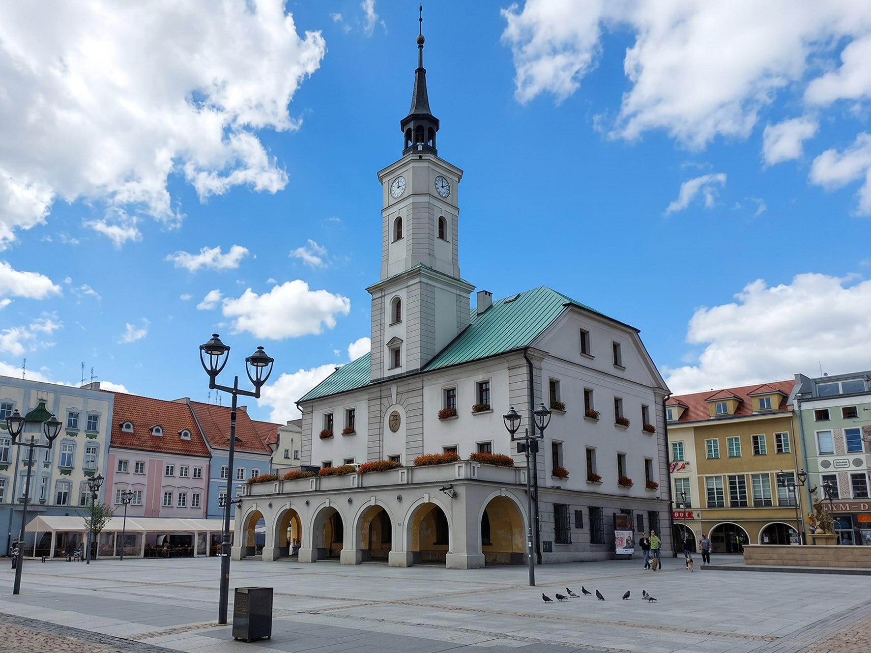 Wynajem podnośników Gliwice_0006_ratusz